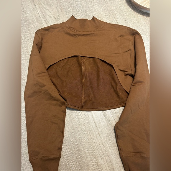 Lululemon Mock Neck Turtlenock- New - Picture 6 of 7